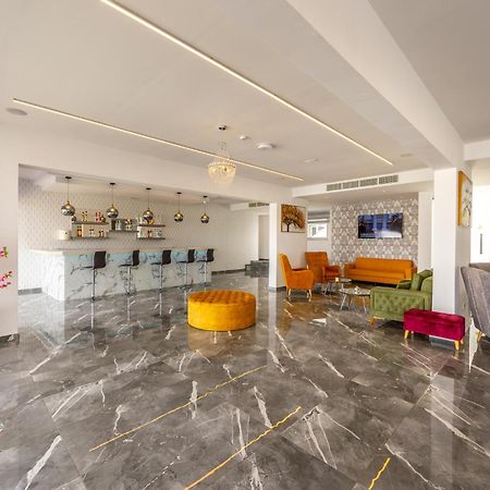 Milea Hotel Ayia Napa Ngoại thất bức ảnh