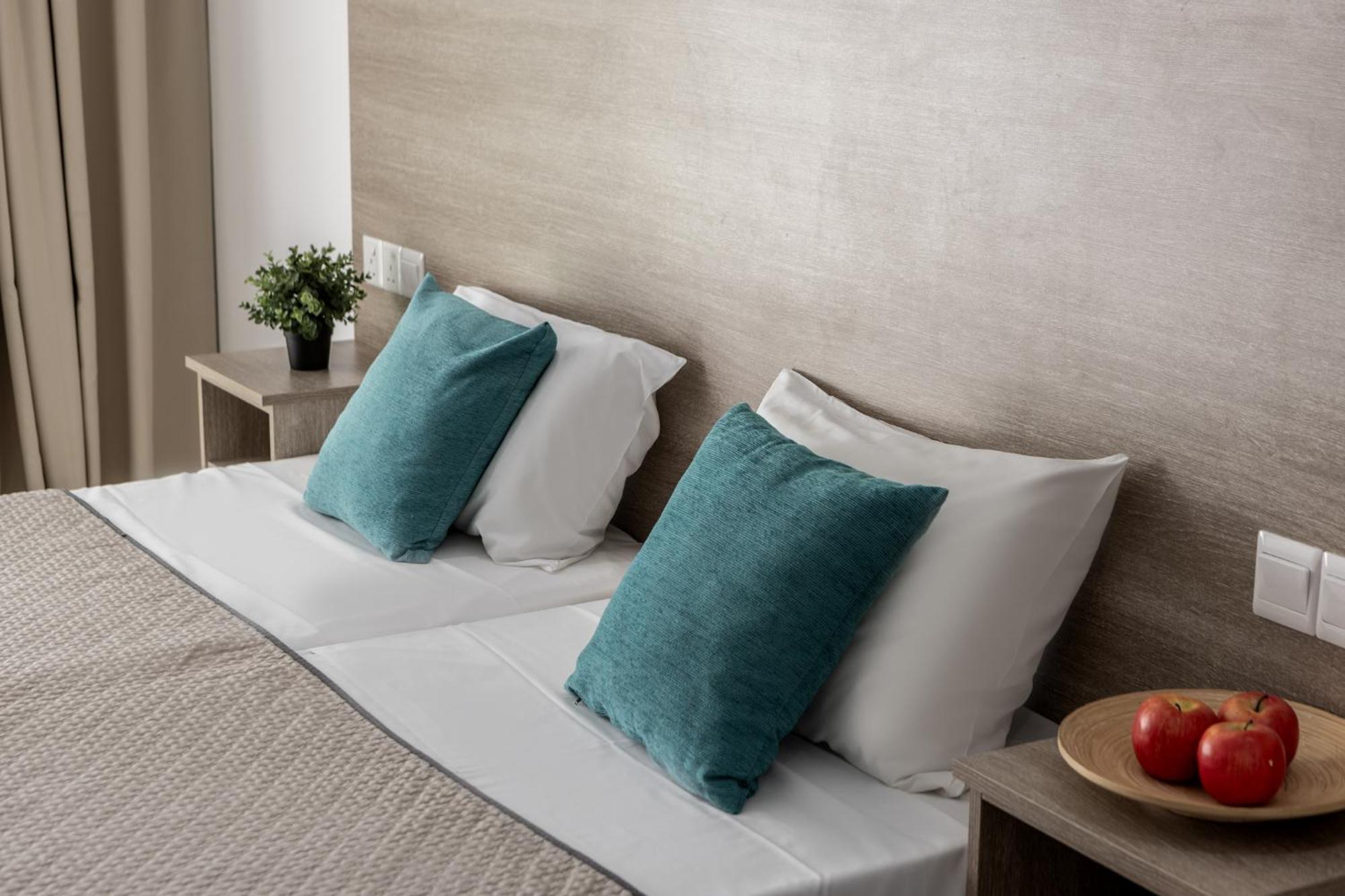 Milea Hotel Ayia Napa Ngoại thất bức ảnh