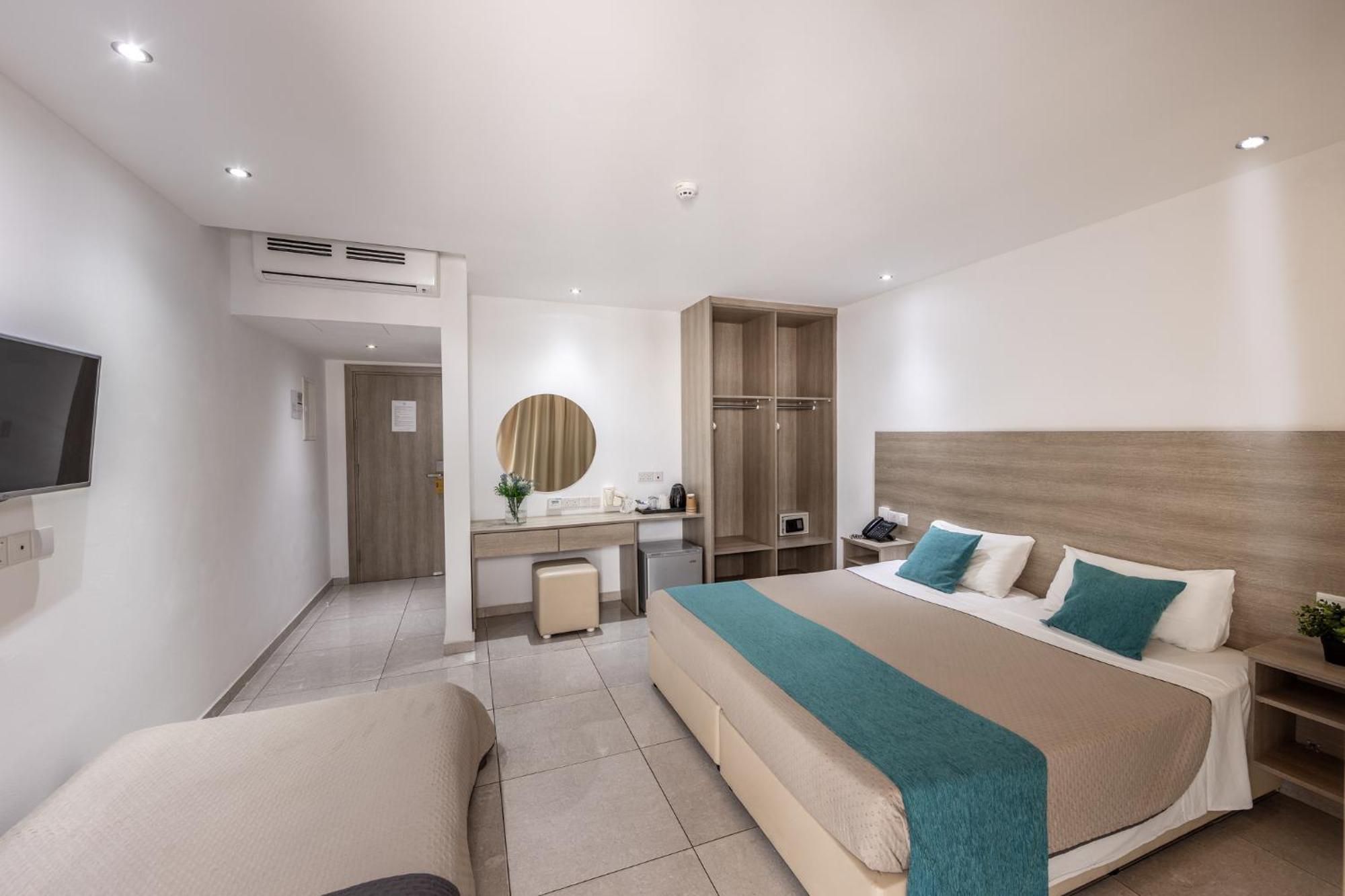 Milea Hotel Ayia Napa Phòng bức ảnh