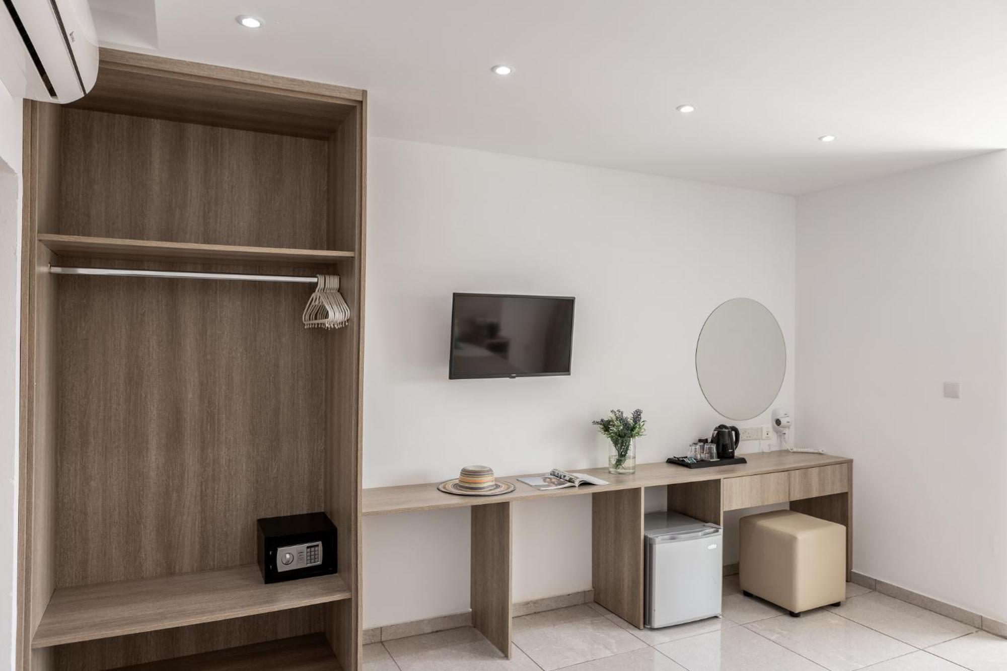 Milea Hotel Ayia Napa Ngoại thất bức ảnh